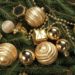 No Needles, No Mess: Why Artificial Christmas Wreaths and Garlands are the Ideal Choice for Homeowners